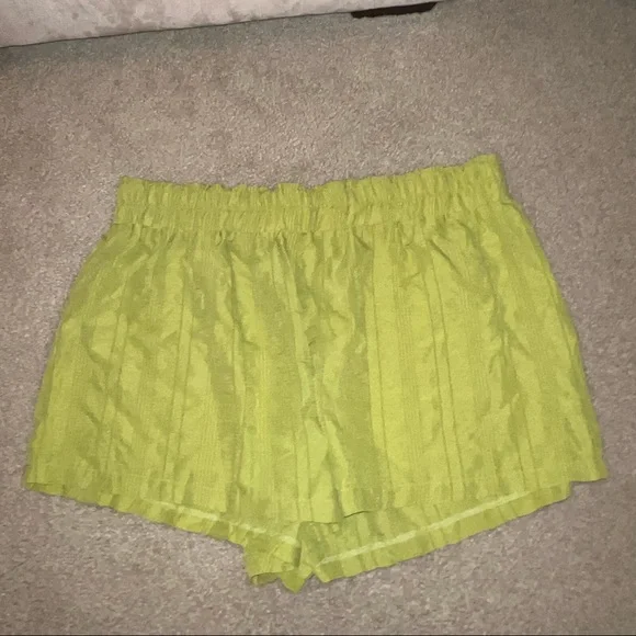 SHEIN Curve Dark Green Shorts size 5X - Picture 3 of 9